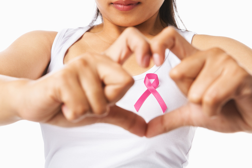 Tumore del seno: per ridurre la mortalità, screening annuale dai 40 ai 79 anni